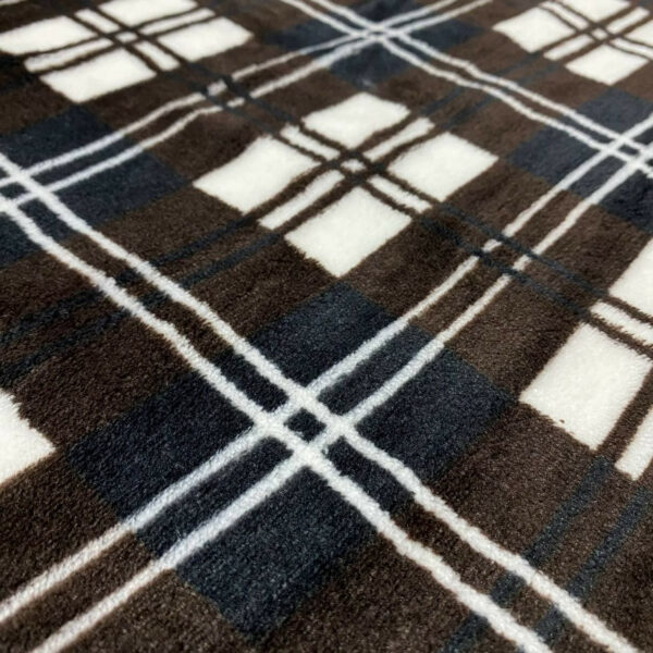 Soft fleece checks brown