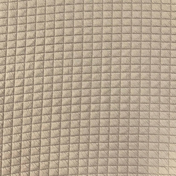 Καπιτονέ τετράγωνα beige