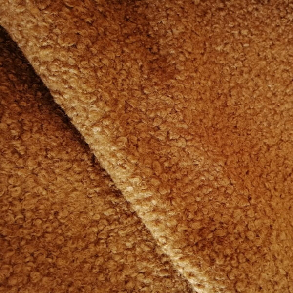 Μπουκλέ camel
