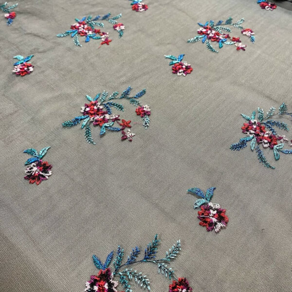 Τούλι embroidery flowers