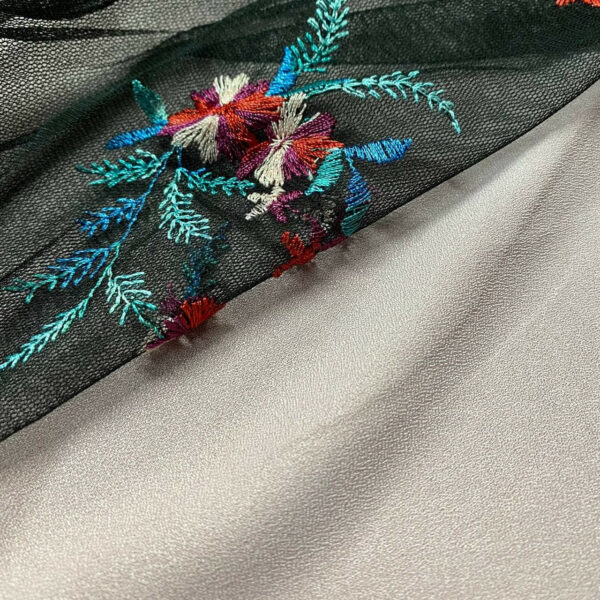 Τούλι embroidery flowers
