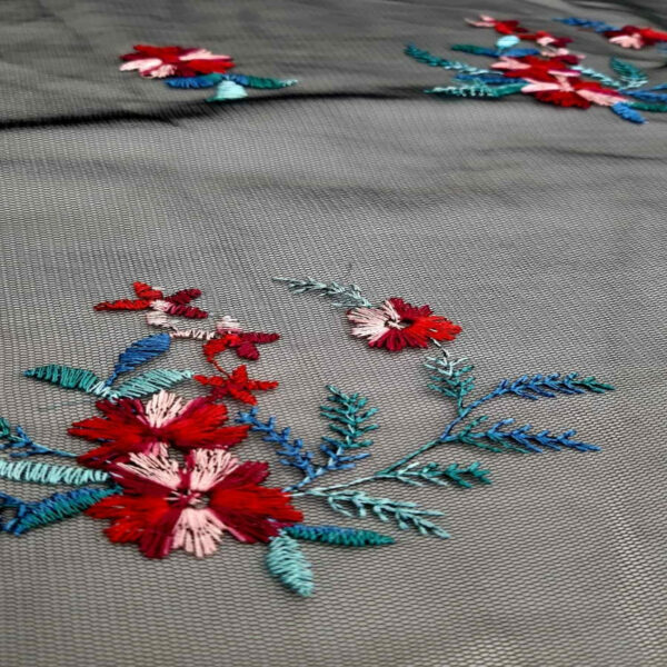 Τούλι embroidery flowers