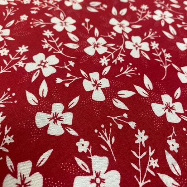 Ποπλίνα April red
